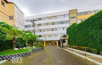 Imagem: O apartamento possui 3 Dormitórios, 3 Banheiros, 2 Vagas na