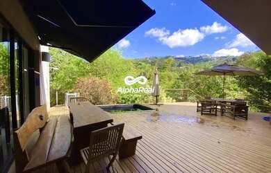 Imagem: A casa em condomínio possui 3 Dormitórios, 5 Banheiros, 5