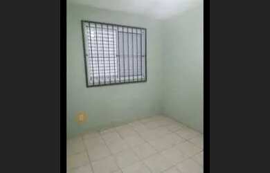 Imagem: O apartamento possui 2 Dormitórios, 1 Banheiro e está localizado