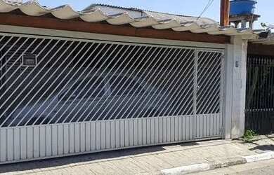 Imagem: A casa possui 2 Dormitórios, 2 Banheiros, 1 Vaga na garagem