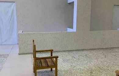 Imagem: O depósito possui 2 Vagas na garagem, 300.000m² de Área e