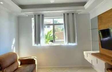 Imagem: O apartamento possui 3 Dormitórios, 1 Banheiro, 1 Vaga na garagem