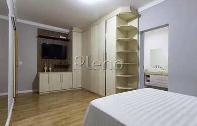 Imagem 15: Venda Casa com 467,00 metroQuadrado, 5 dormitório s , 4 vaga s . Swiss...