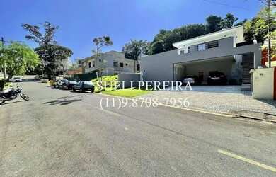 Imagem: A casa em condomínio possui 3 Dormitórios, 4 Banheiros, 4