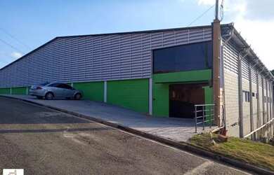 Imagem: O depósito possui 1.500m² de Área e está localizado em
