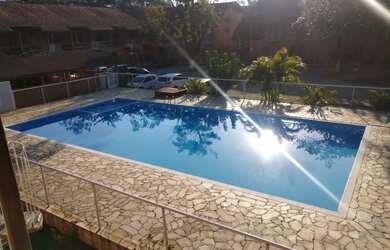 Imagem: A kitnet possui 2 Dormitórios, 1 Banheiro, 1 Vaga na garagem