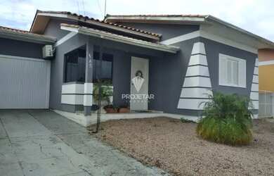 Imagem: A casa possui 3 Dormitórios, 1 Banheiro, 82m² de Área e