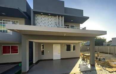 Imagem: A casa em condomínio possui 3 Dormitórios, 4 Banheiros, 2