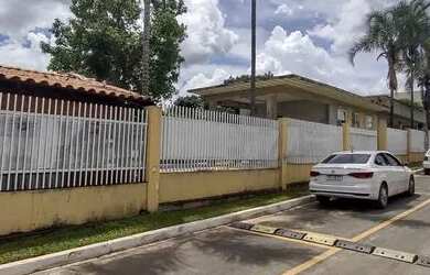 Imagem: A casa em condomínio possui 4 Dormitórios, 4 Banheiros, 4