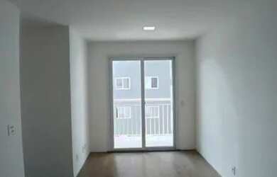 Imagem: O apartamento possui 3 Dormitórios, 1 Banheiro, 1 Vaga na garagem