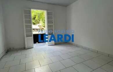 Imagem: O depósito possui 16m² de Área e está localizado em Centro