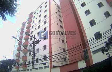 Imagem: O apartamento possui 3 Dormitórios, 1 Banheiro, 2 Vagas na