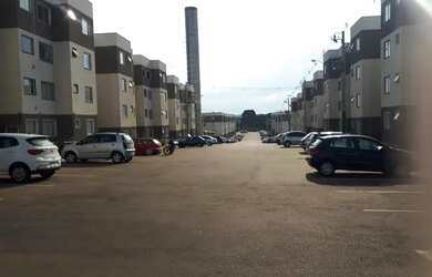 Imagem: O apartamento possui 2 Dormitórios, 1 Banheiro, 1 Vaga na garagem