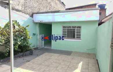 Imagem: A casa possui 1 Dormitório, 1 Banheiro, 2 Vagas na garagem