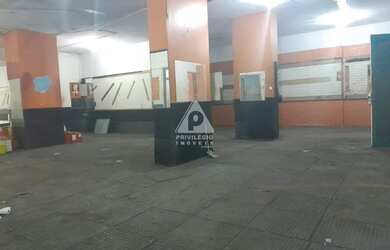 Imagem: O depósito possui 498m² de Área e está localizado em Copacabana