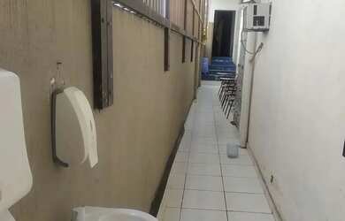 Imagem 2: LOJA COMERCIAL com 80 M2 NO RIO VERMELHO - duas vagas estacionamento