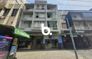 Imagem: O apartamento possui 2 Dormitórios, 2 Banheiros, 70m² de Área