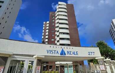 Imagem: O apartamento possui 4 Dormitórios, 3 Banheiros, 3 Vagas na