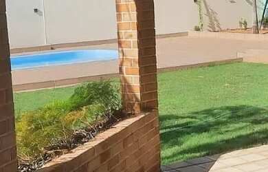 Imagem 4: Casa,tipo Granja. Churrasqueira, Acomodam 30 pessoas, 5 Vagas na garageme3...