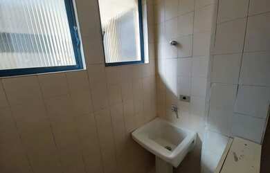 Imagem 12: Apartamento para Locação em Londrina, Centro, 1 dormitório, 1 banheiro, 1 vaga