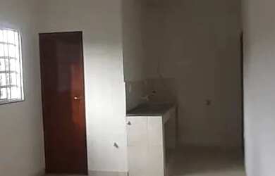 Imagem: O apartamento possui 1 Dormitório e 1 Banheiro e está localizado