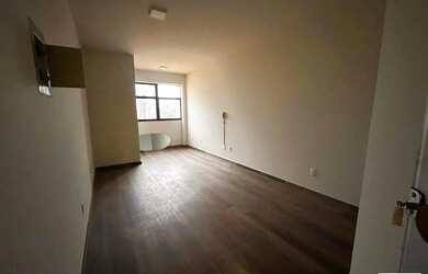 Imagem 6: Sala Comercial em Frente a Praça Floriano Peixoto