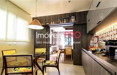 Imagem 2: Campo Belo. Piscina, Imóvel mobiliado, Varandae220m² de Área