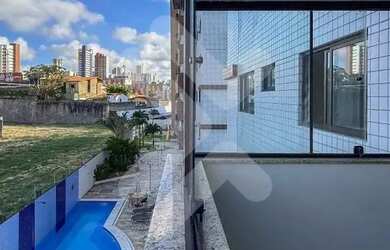 Imagem: O apartamento possui 3 Dormitórios, 4 Banheiros, 2 Vagas na