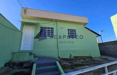 Imagem: A casa possui 2 Dormitórios, 1 Banheiro, 128m² de Área e