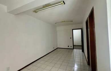 Imagem 6: Escritório para aluguel com 32 metros quadrados em Centro - Joinville - SC