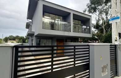 Imagem 2: Sobrado para Venda em Imbituba, Alto arroio, 2 dormitórios, 2 suítes,...