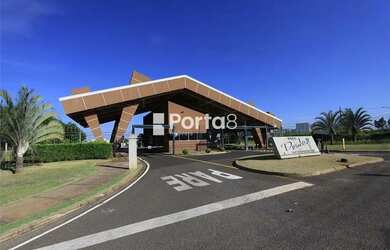 Imagem 2: Terreno de Esquina no Village Damha II - Frente para a Área de Lazer