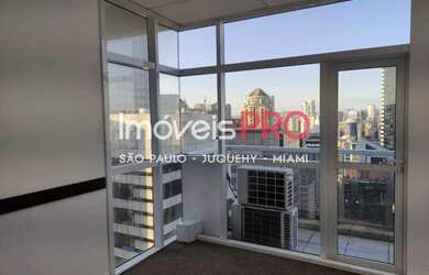 Imagem: O depósito possui 4 Vagas na garagem, 84m² de Área e está