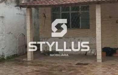 Imagem: A casa possui 3 Dormitórios, 2 Banheiros, 3 Vagas na garagem