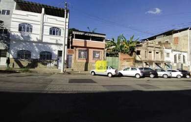 Imagem: A casa possui 5 Dormitórios, 4 Banheiros, 143m² de Área e