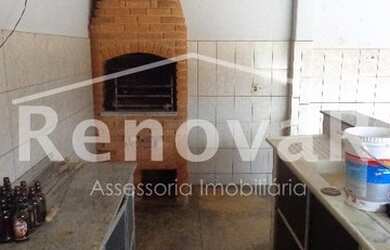 Imagem: A chácara possui 2100m² de Área e está localizado em Portal