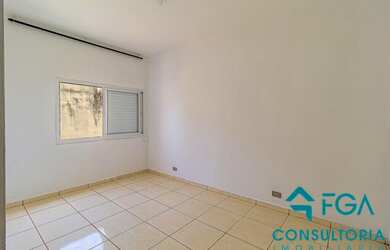 Imagem: O apartamento possui 1 Dormitório, 1 Banheiro, 57m² de Área