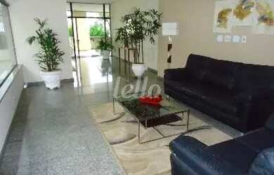 Imagem: O apartamento possui 3 Dormitórios, 2 Banheiros, 2 Vagas na