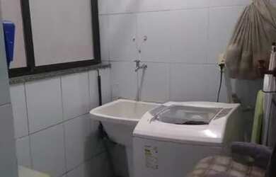 Imagem: O apartamento possui 2 Dormitórios, 2 Banheiros, 2 Vagas na