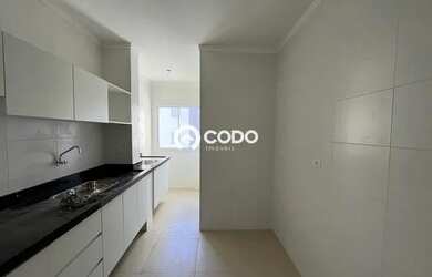 Imagem: O apartamento possui 3 Dormitórios, 1 Banheiro, 1 Vaga na garagem