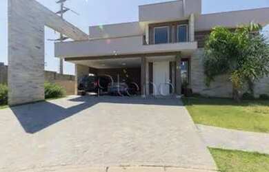 Imagem 2: Venda Casa com 414,04 metroQuadrado, 4 dormitório s , 2 vaga s . Swiss...