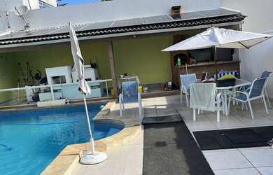 Imagem 14: Lindíssima casa oportunidade parece hotel fazenda há 5 minutos do Rio