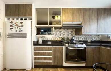 Imagem 8: CURITIBA - Apartamento Padrão - Água Verde