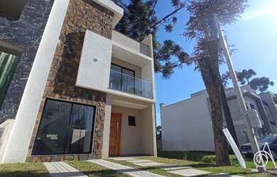 Imagem: A casa em condomínio possui 3 Dormitórios, 3 Banheiros, 1