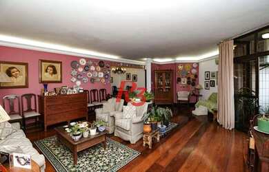 Imagem: O apartamento possui 4 Dormitórios, 5 Banheiros, 2 Vagas na