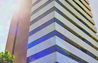 Imagem: O apartamento possui 4 Dormitórios, 5 Banheiros, 3 Vagas na