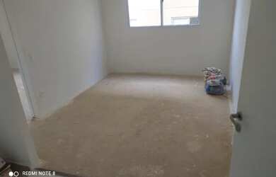 Imagem: O apartamento possui 1 Dormitório, 1 Banheiro, 1 Vaga na garagem