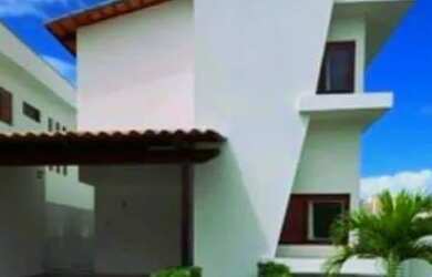 Imagem: A casa em condomínio possui 4 Dormitórios, 5 Banheiros, 4