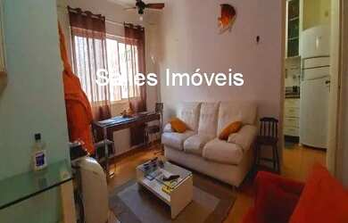 Imagem: O apartamento possui 1 Dormitório, 1 Banheiro, 1 Vaga na garagem