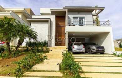 Imagem 2: Venda Casa com 303,86 metroQuadrado, 4 dormitório s , 2 vaga s . Swiss...